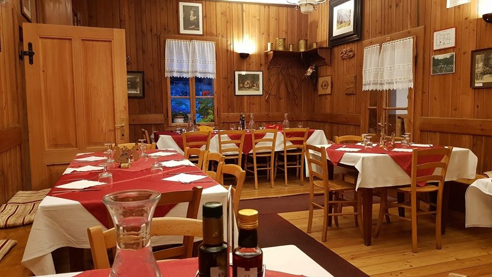 Rifugio Adamello Collini Al Bedole主图