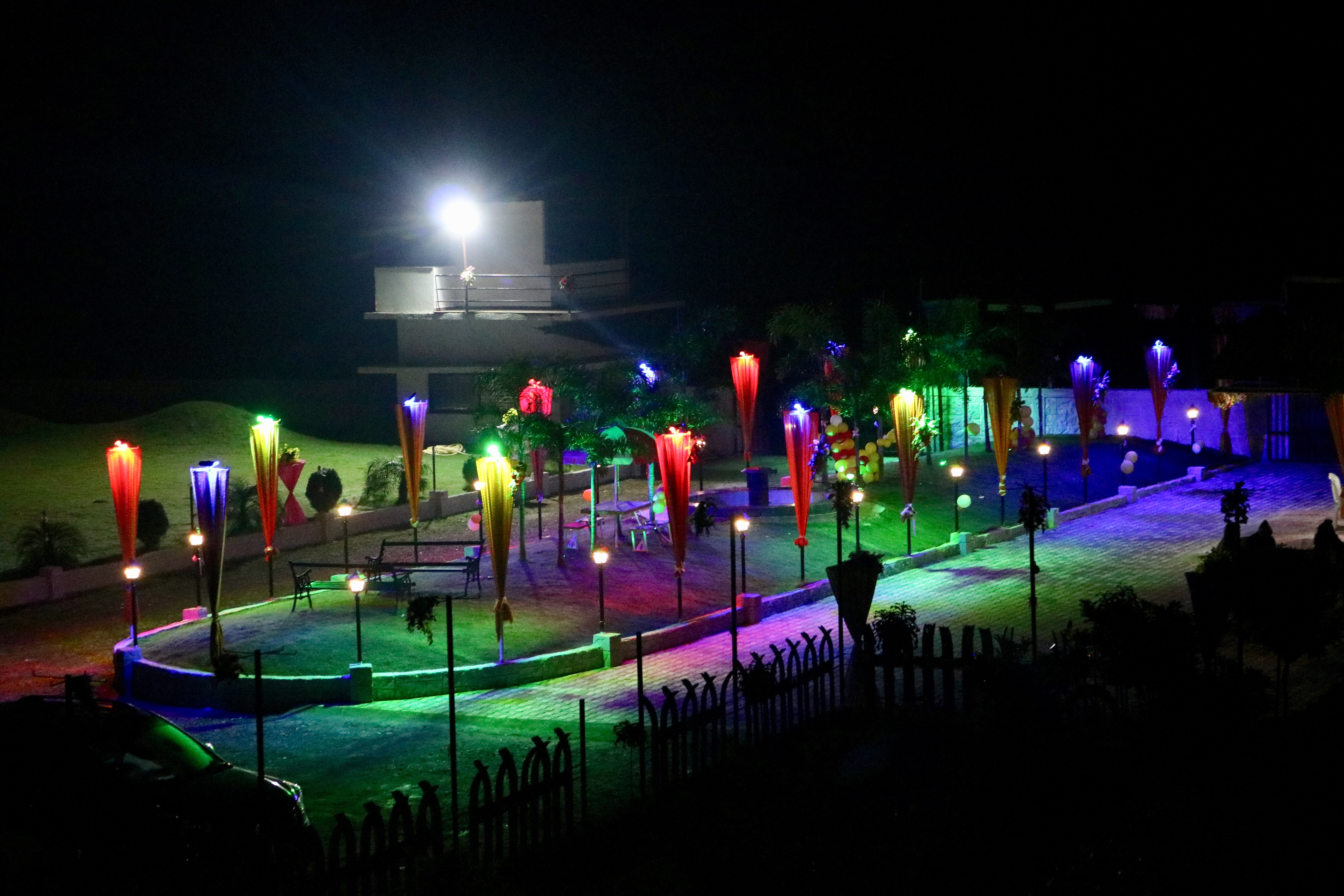Love Inn Nagzira Resorts-商务中心/多功能厅