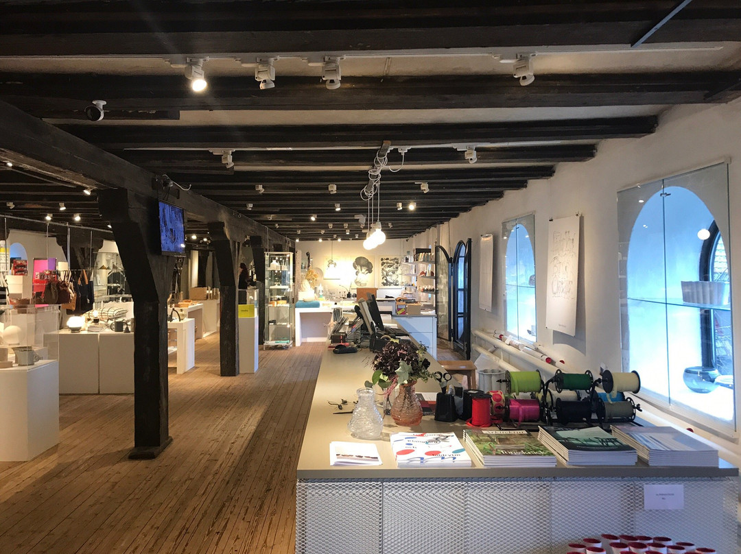 Form Design Center