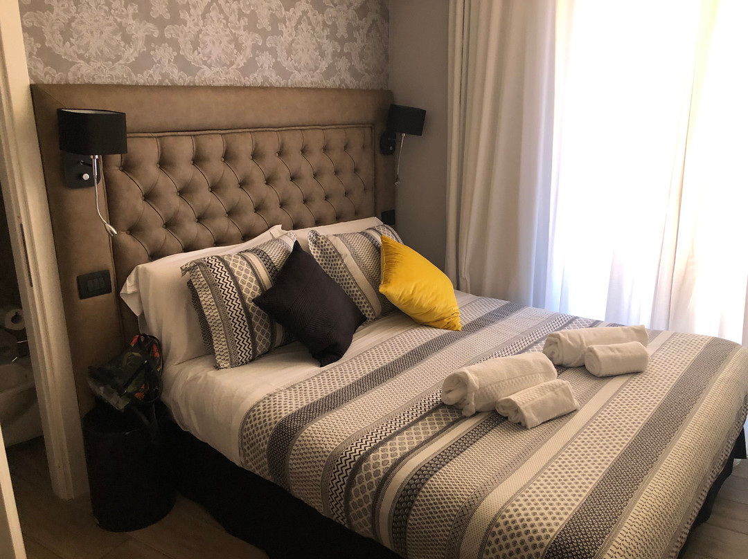 罗姆随想曲旅馆主图