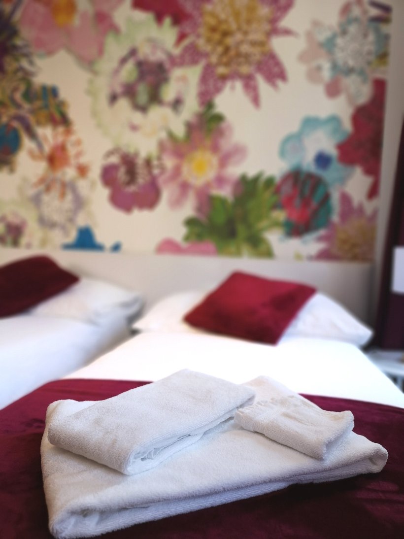 葡萄干酒店-portrait