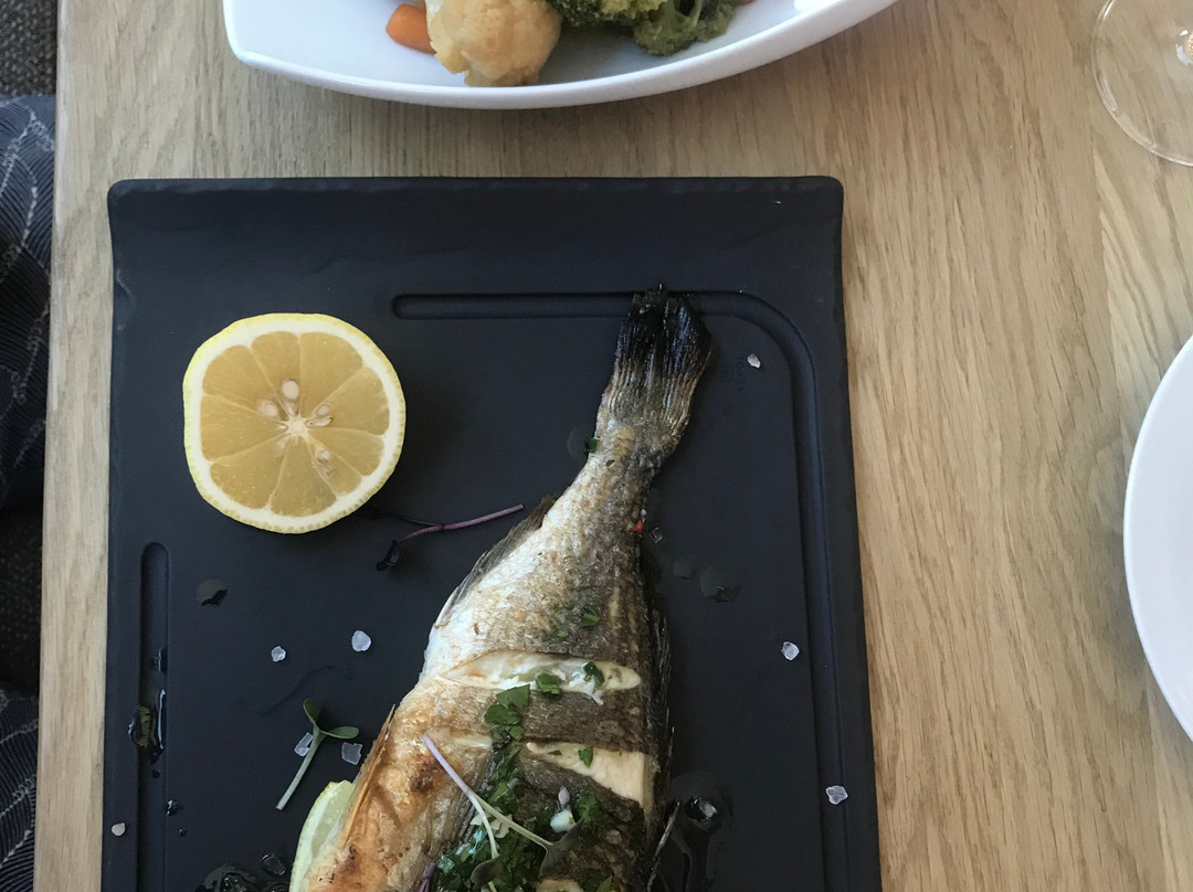 Fine Restaurant & Apartments主图