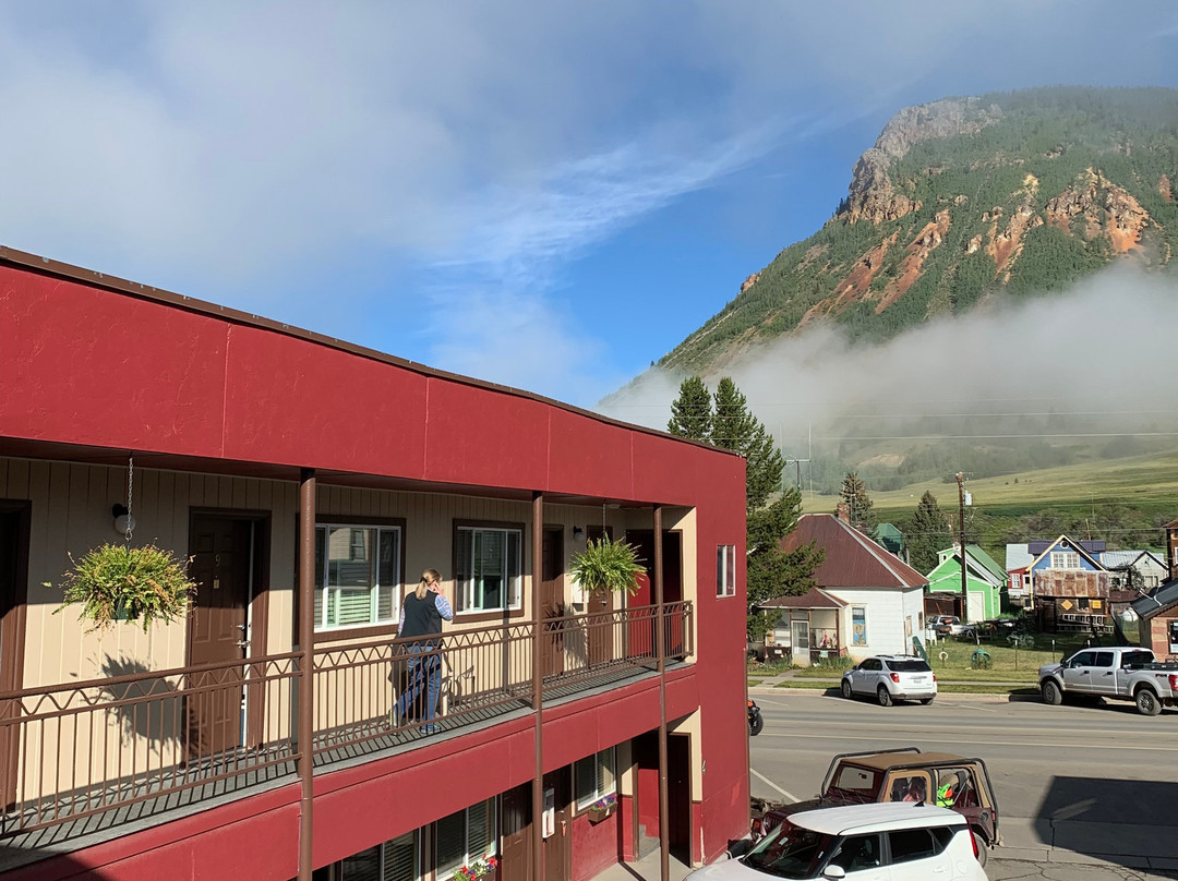 Triangle Motel主图