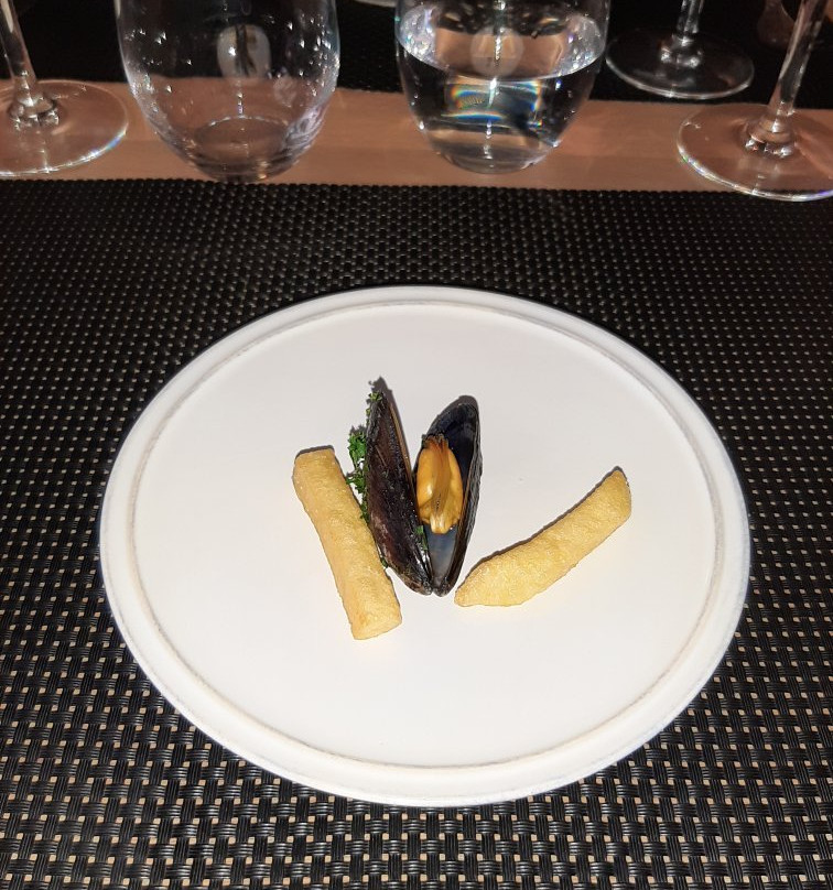 Hôtel Le Limbourg主图