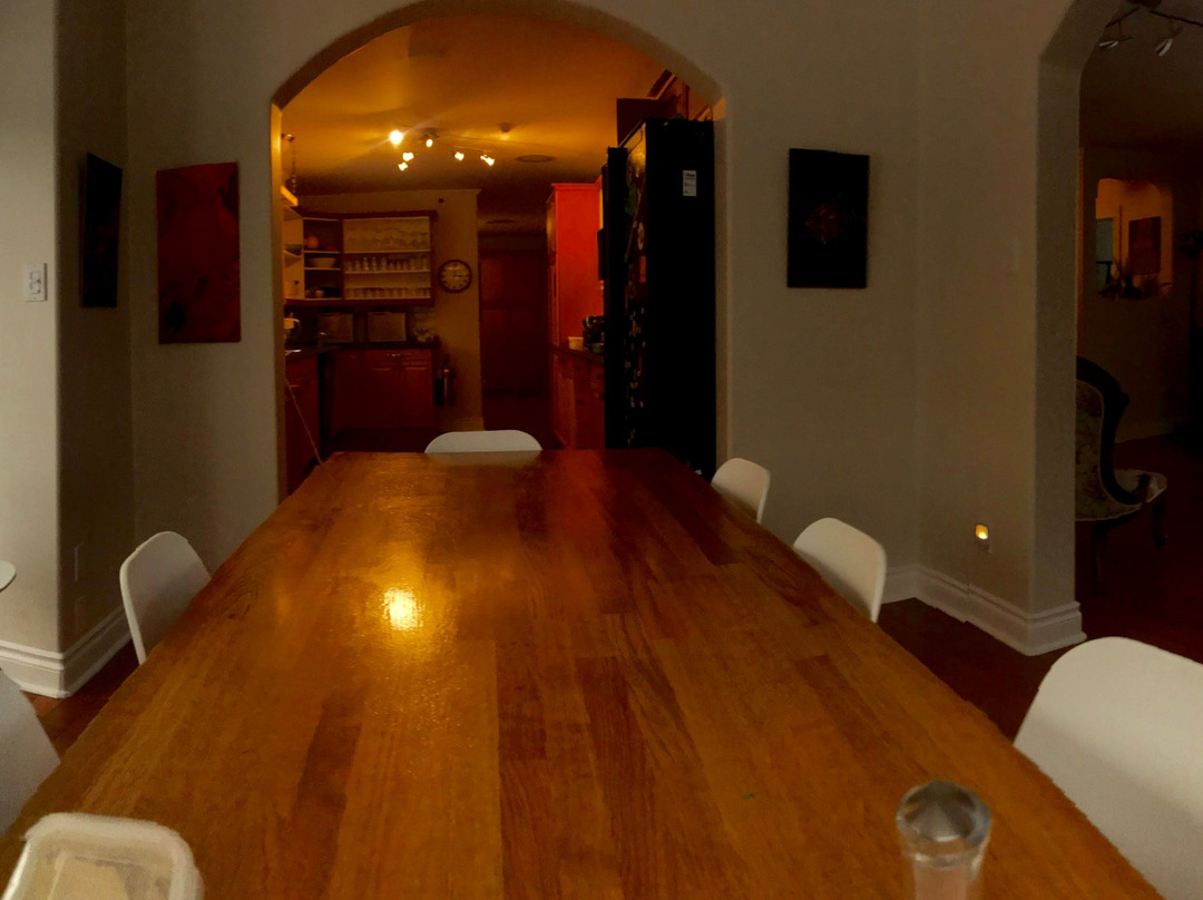 Mackenzie Rest Inn主图