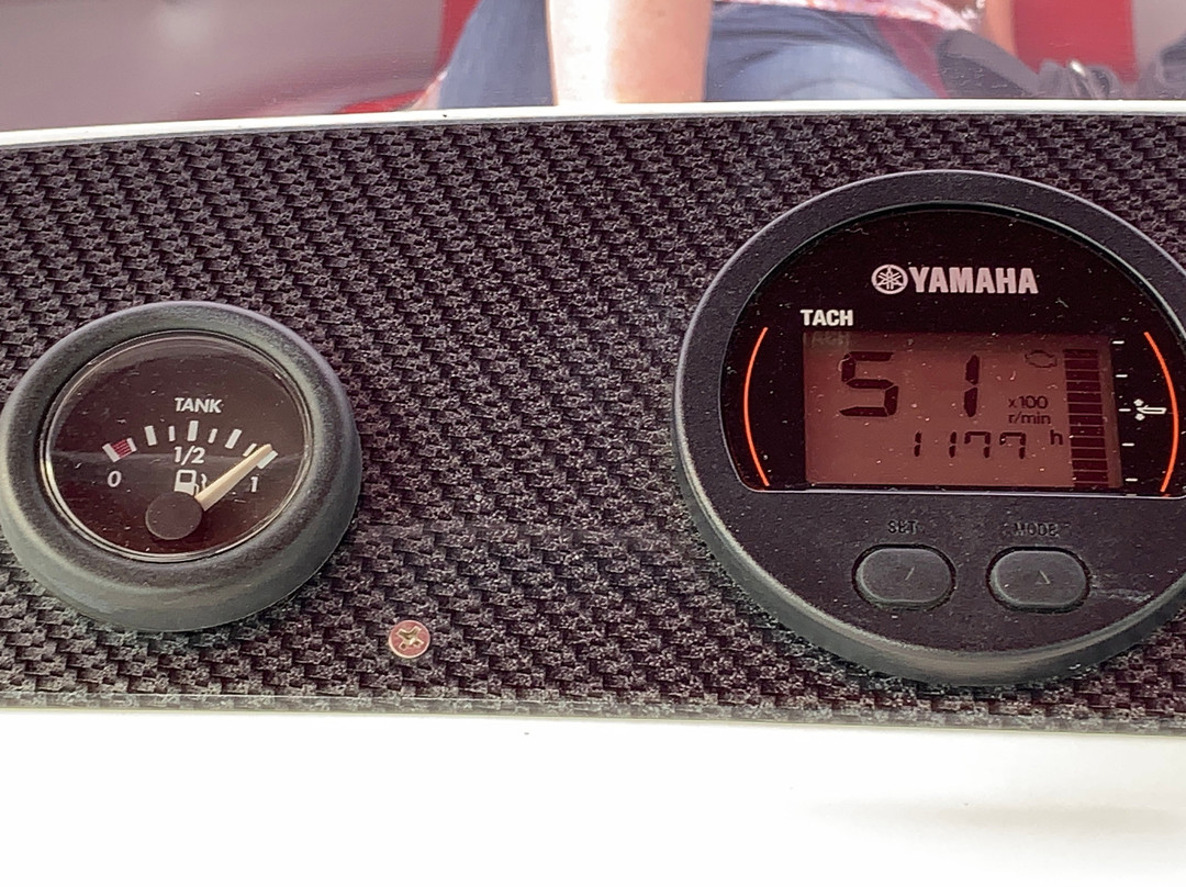 Limone Rent Boat-利莫内必去景点