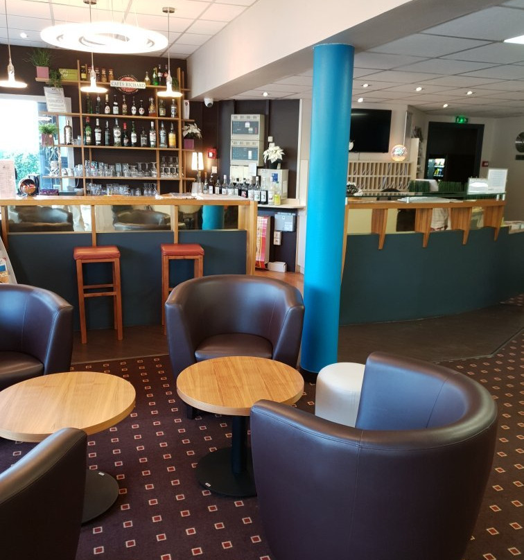 Brit Hotel Confort Foix主图