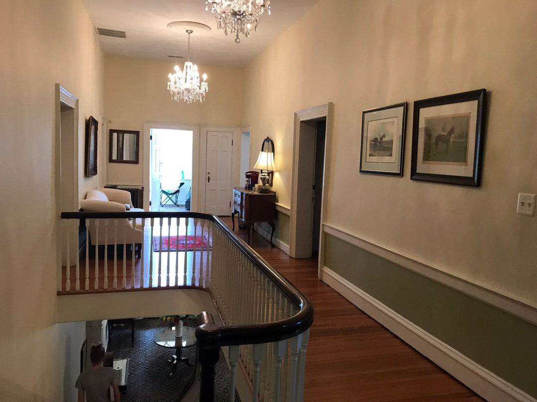 The Kenmore Inn主图