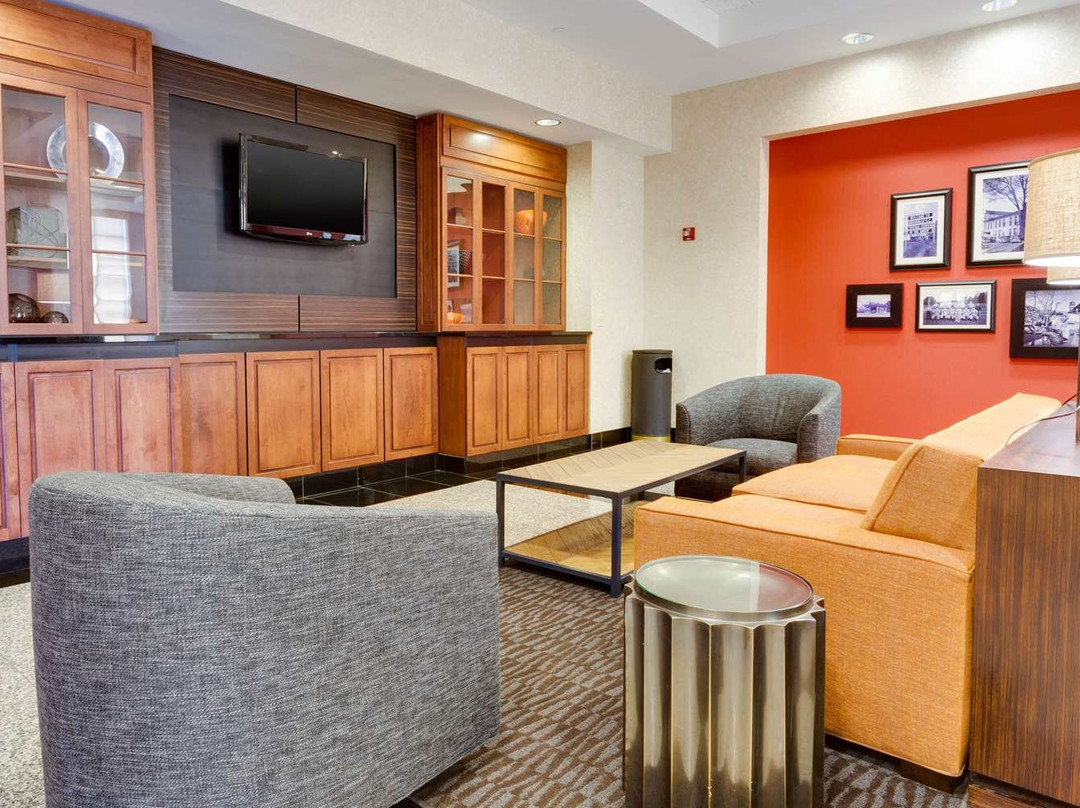 Drury Inn & Suites Greenville主图