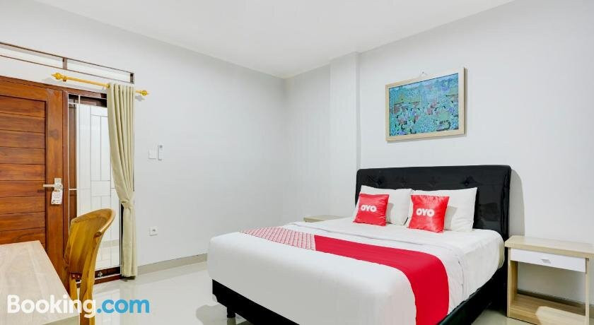 OYO 90671 Petanu Residence