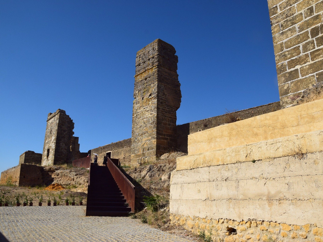 Alcazar de Arriba (Upper Fortress)-卡莫纳必去景点