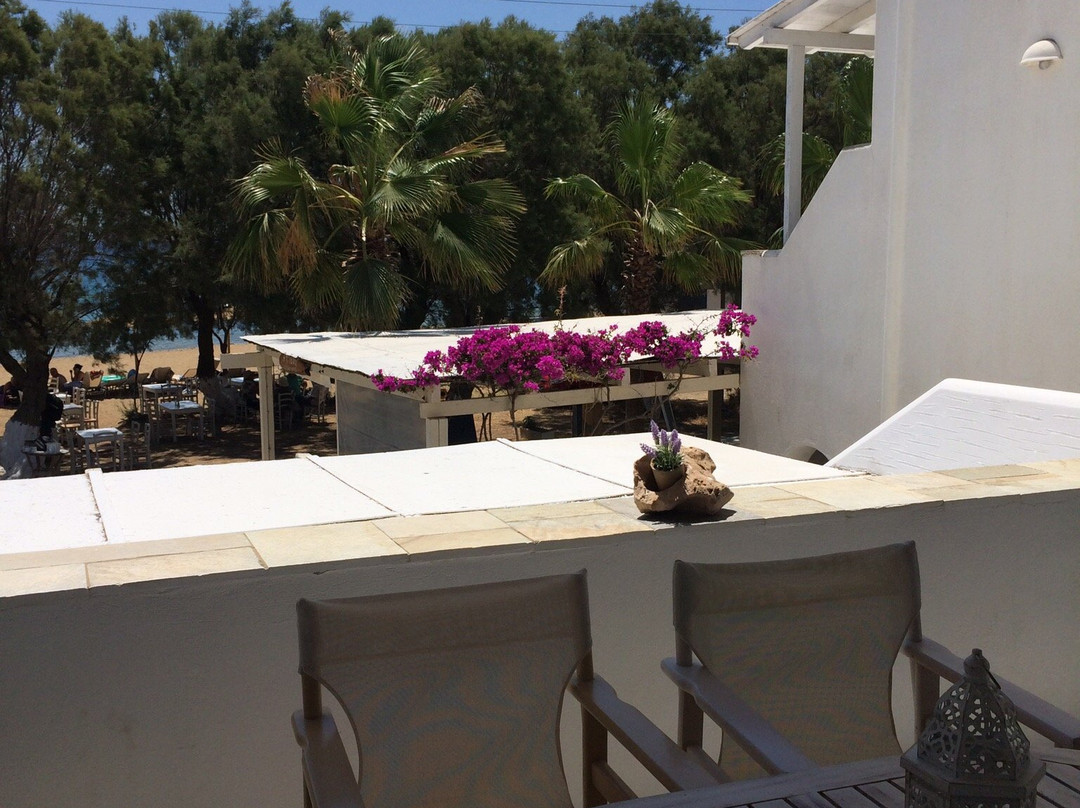 Akteon Hotel & Studios主图