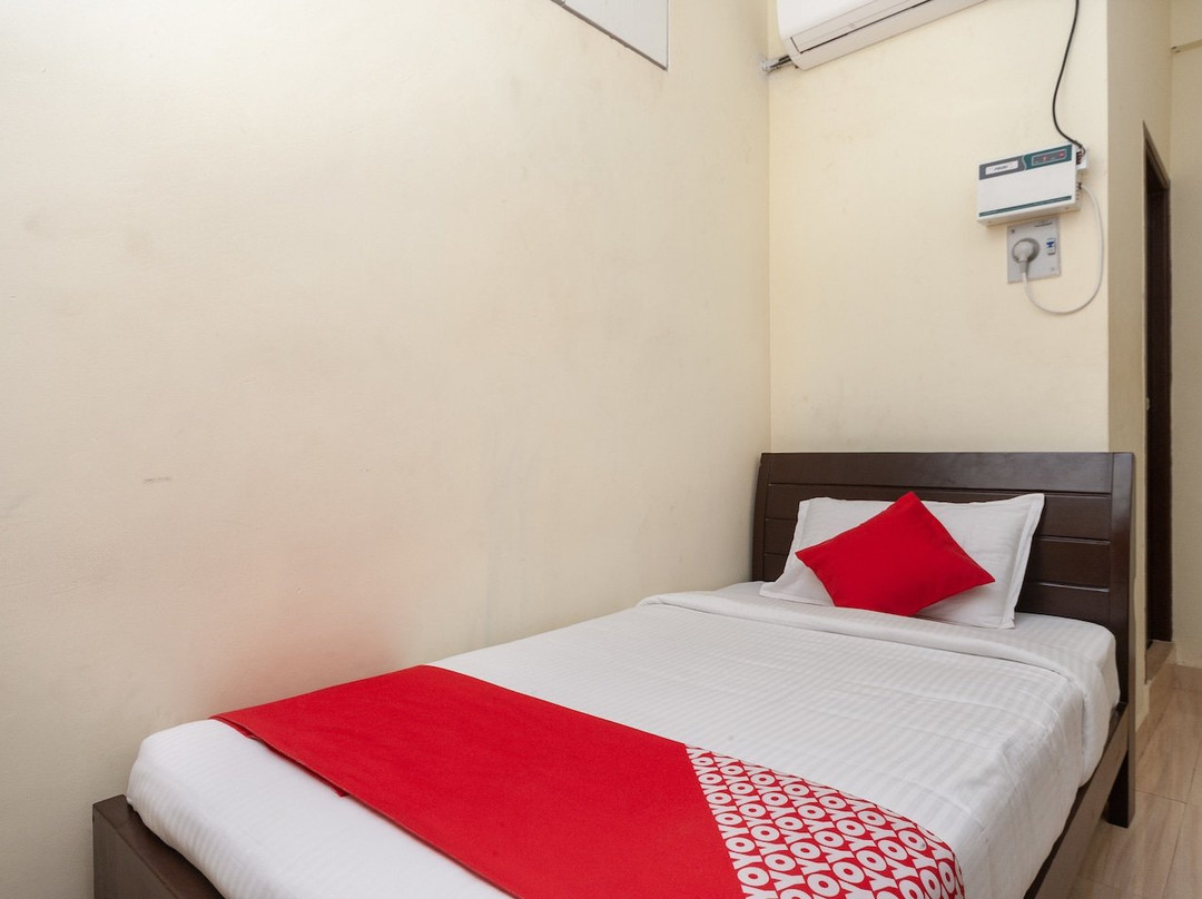 OYO 7575 ITS South East Residency主图