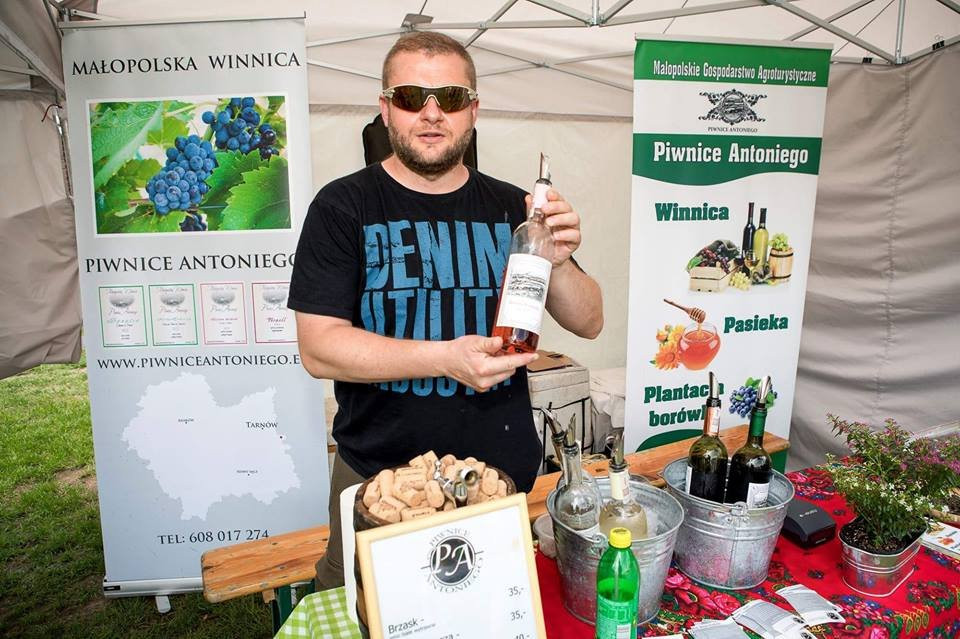 Piwnice Antoniego-Wola Lubecka必去景点