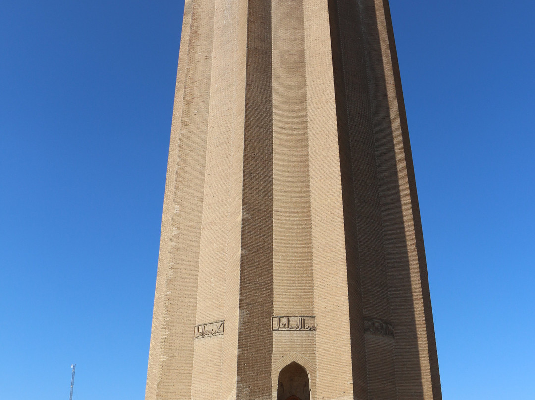 Gonbad-e Qabus Tower景点图片