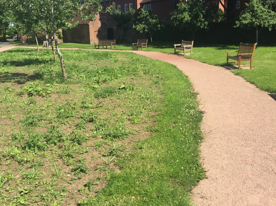 Queen Elizabeth II Jubilee Gardens-Bewdley必去景点