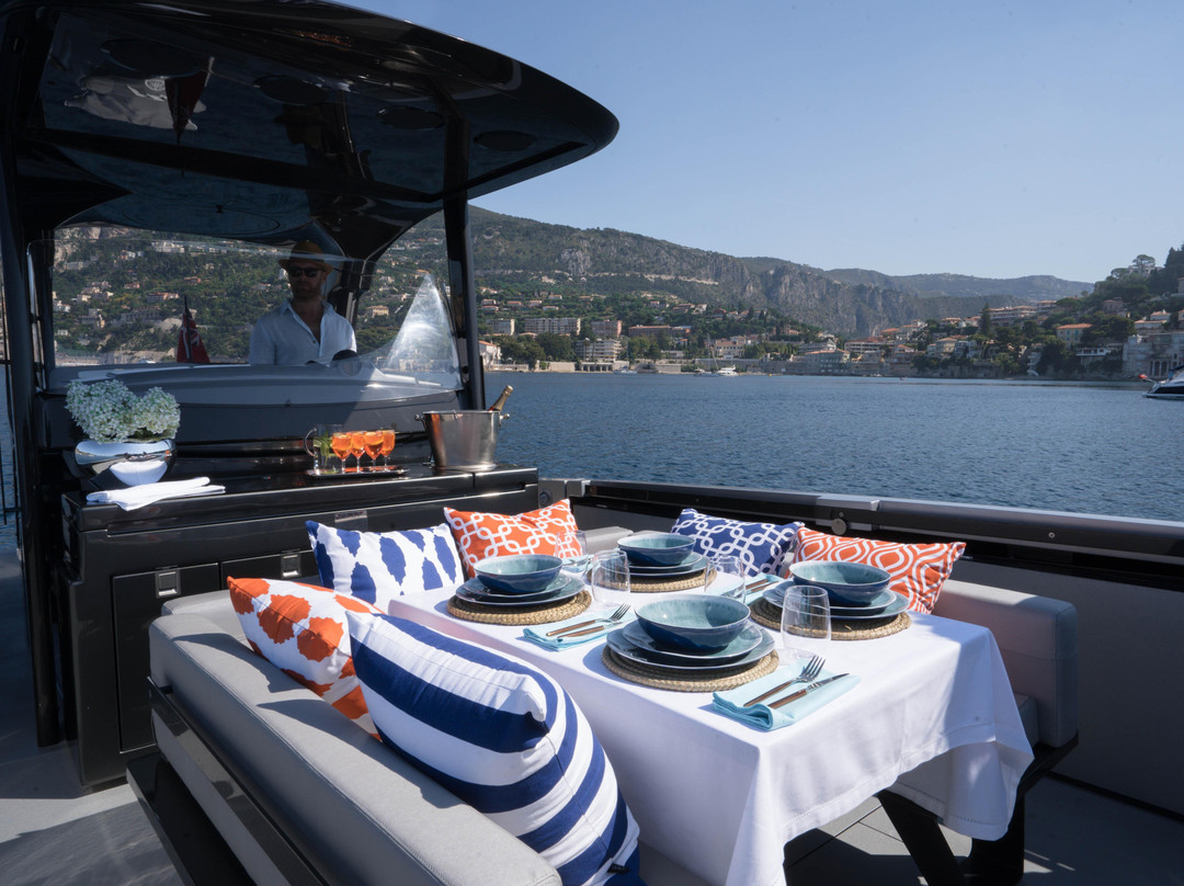 Wild Child Charters-戛纳必去景点