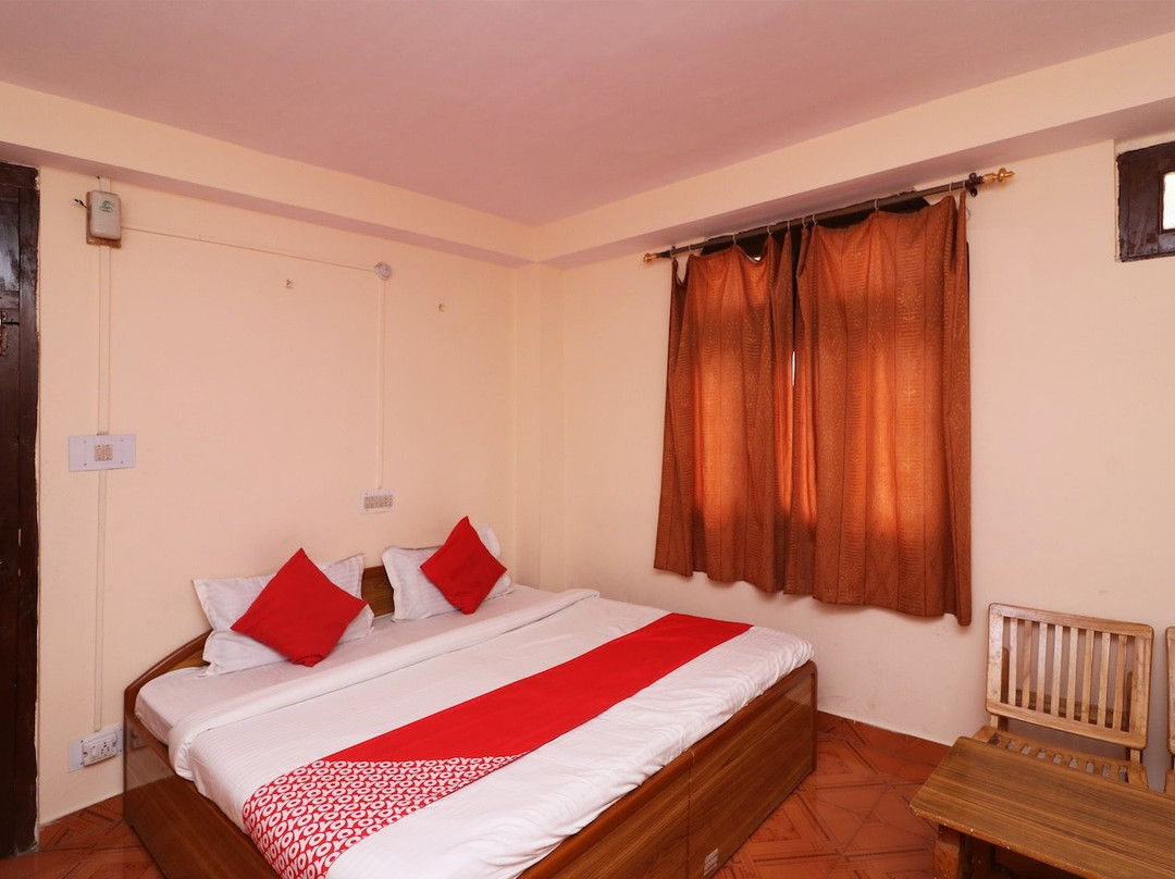 OYO 36552 Royal Voyages主图