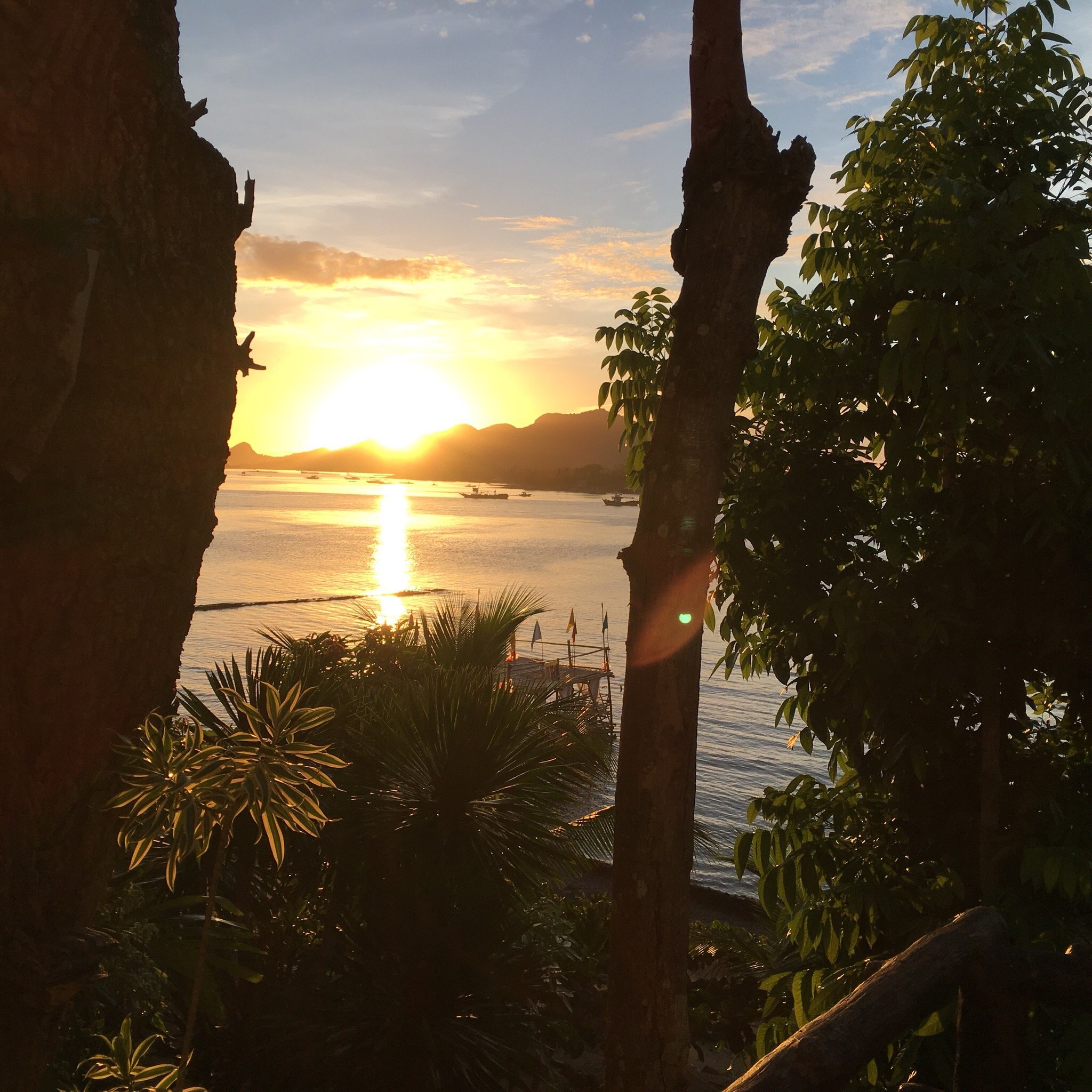 Paon Beach Club-官方