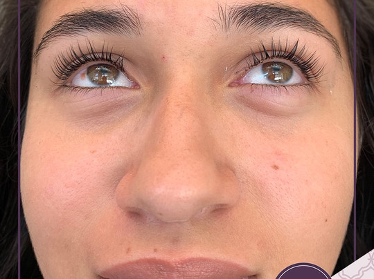 The Lash Lounge-彭布罗克派恩斯必去景点