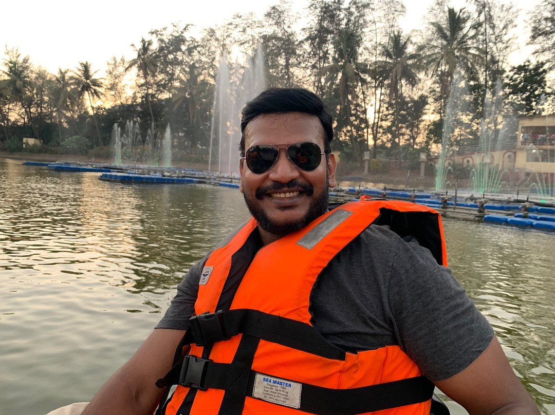 Vanganga Lake Garden-锡尔瓦萨必去景点