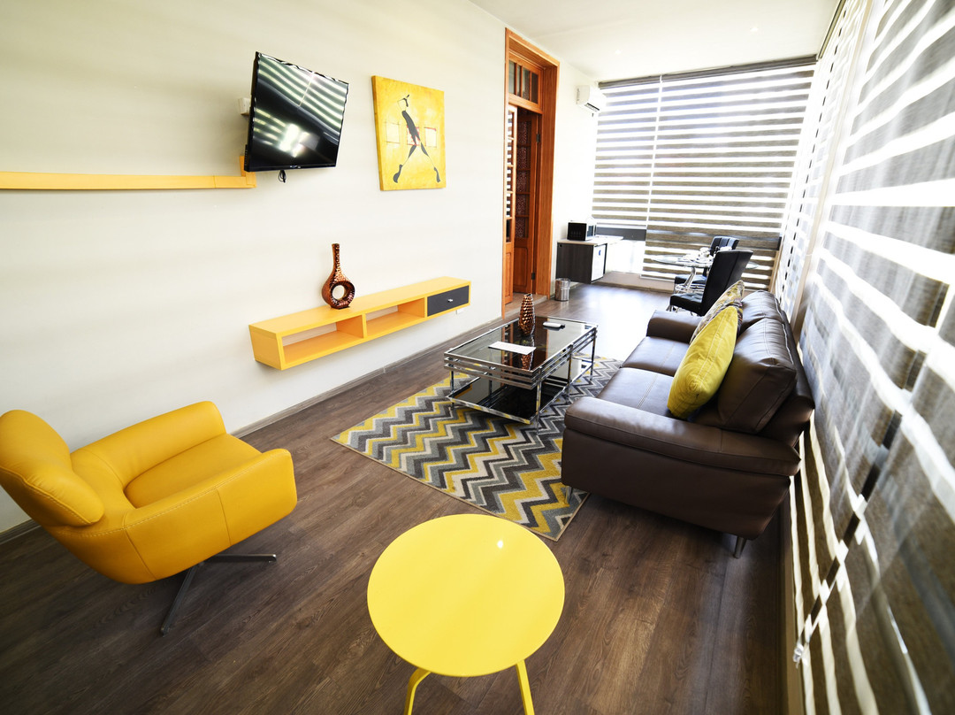 Camino Plaza Hotel主图