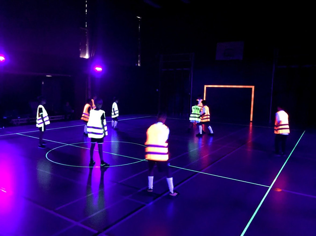 Glow & Bubble voetbal Maastricht-马斯特里赫特必去景点