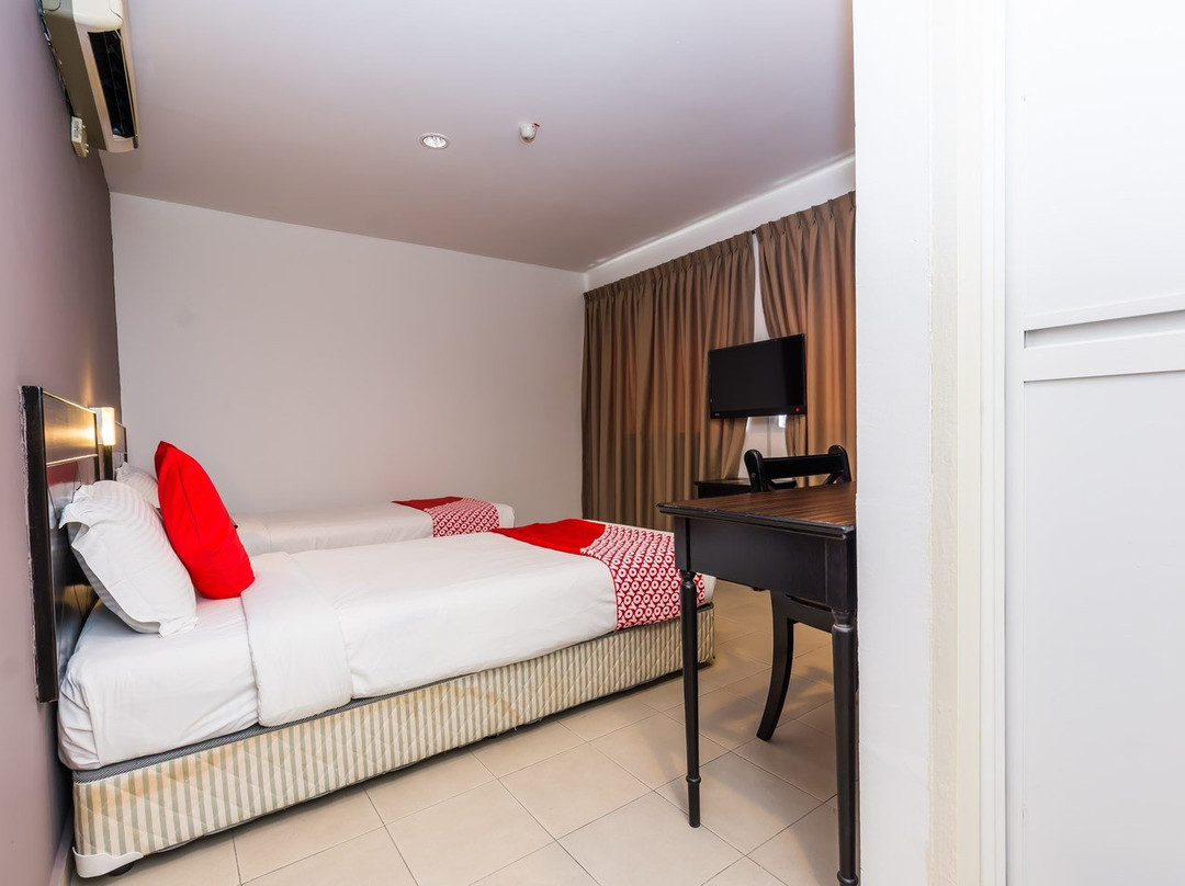 瑟玛布科客栈主图