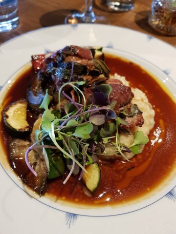 Break Sokos Hotel Bomba-餐饮