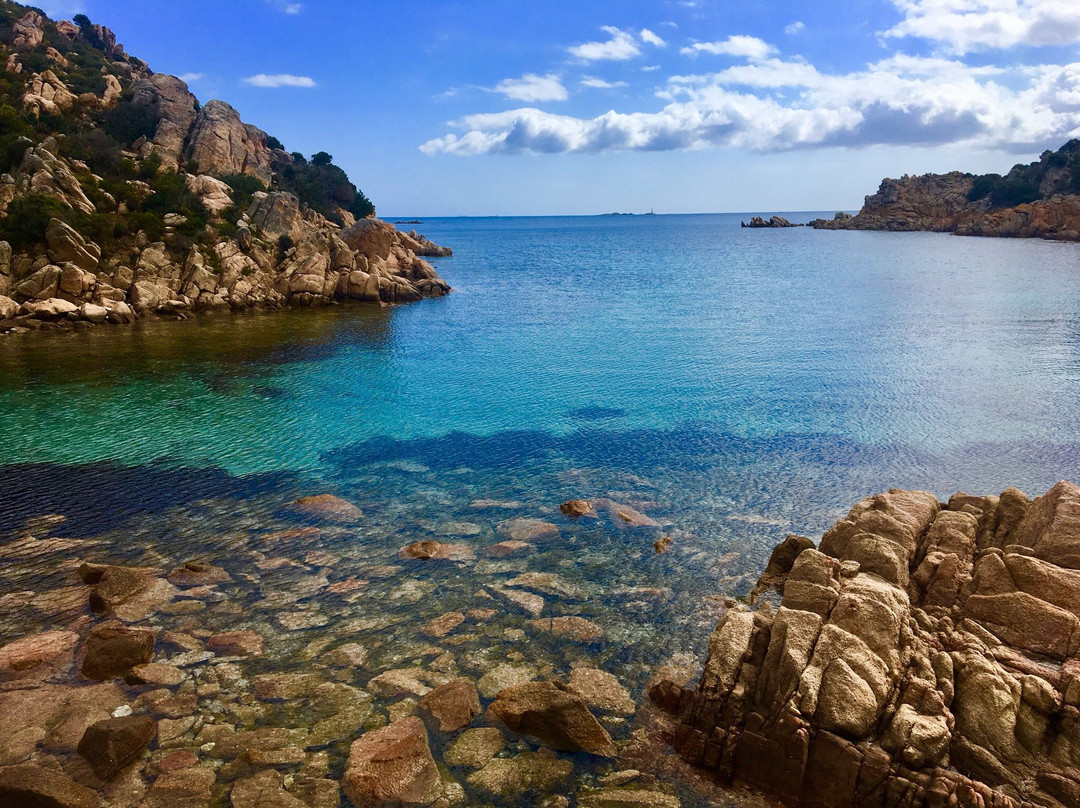 Spiaggia di Cala Brigantina-Caprera必去景点
