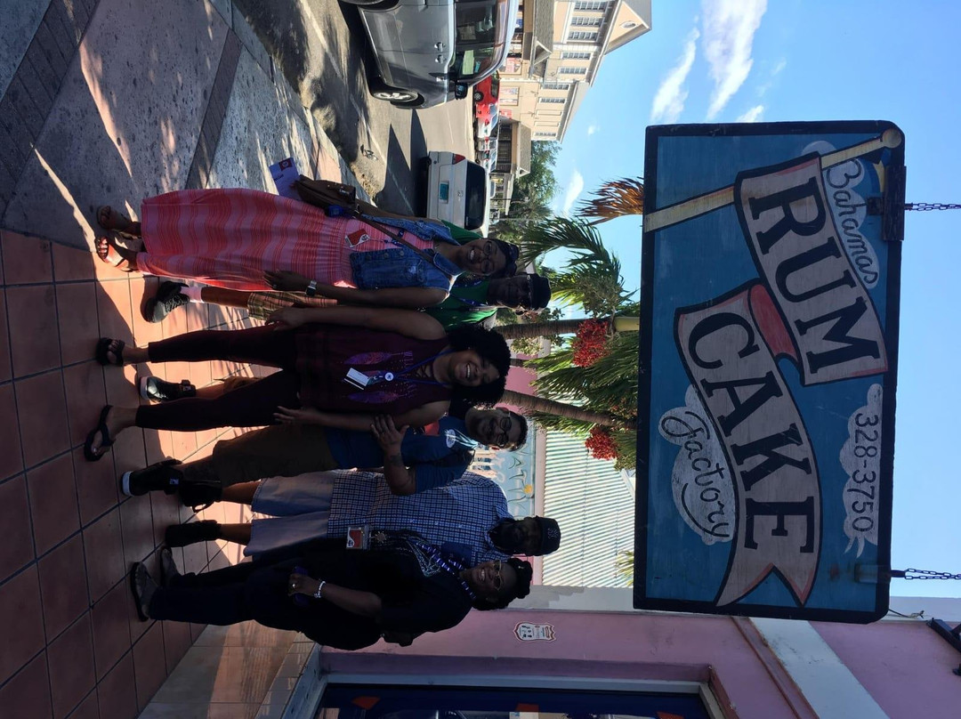 Richie's Transportation Services-拿骚必去景点