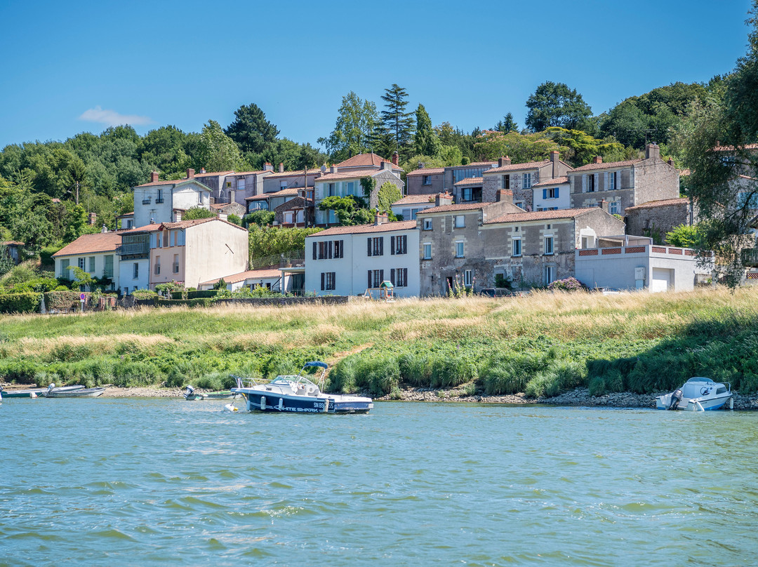 Office de Tourisme Ôsez Mauges Champtoceaux-Champtoceaux必去景点