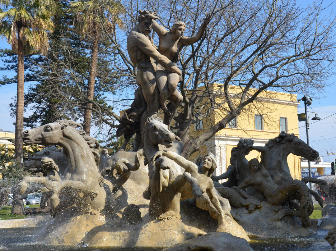 Fontana di Proserpina景点图片