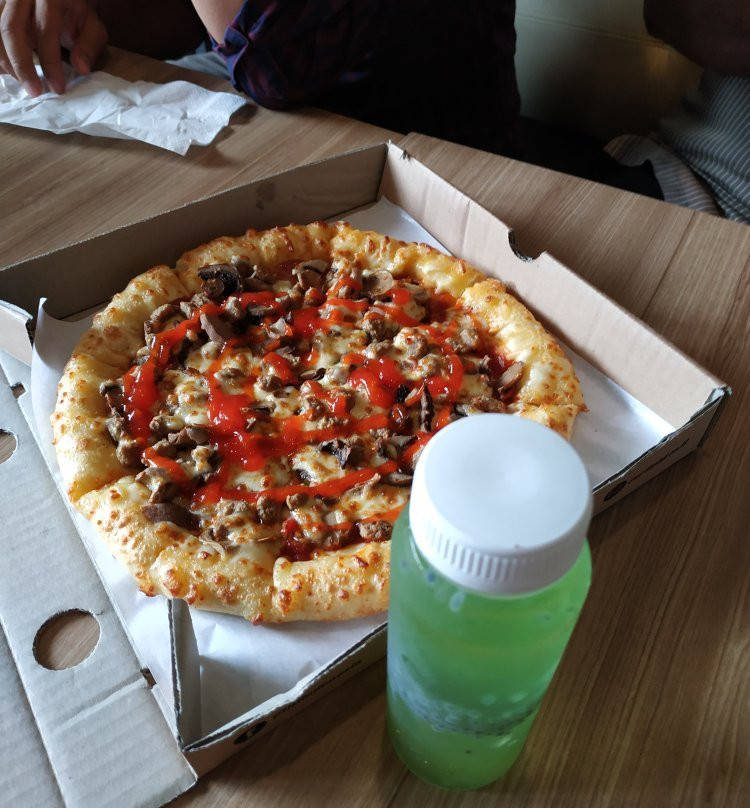 Pizza Hut Delivery - Cikampek主图