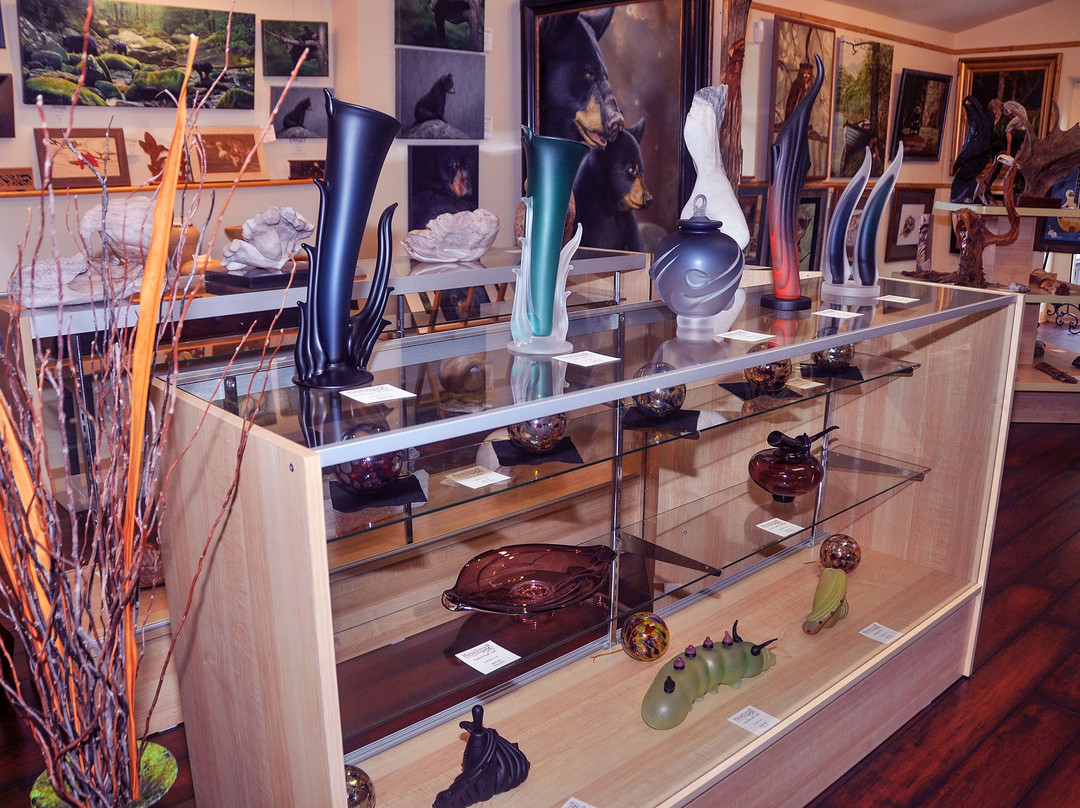 Highlander Gallery-Brasstown必去景点