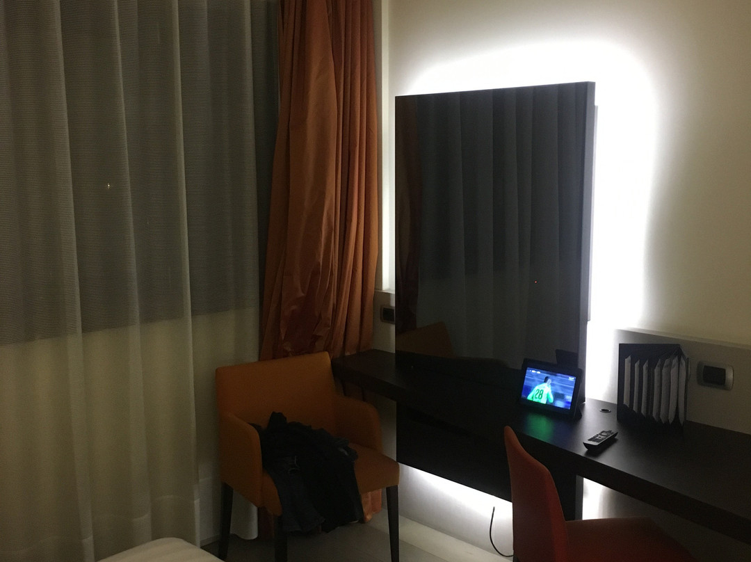 RMH Modena Des Arts主图