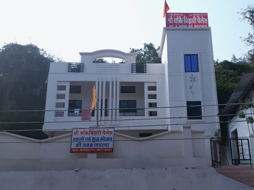 Hotel Banke Bihari Palace