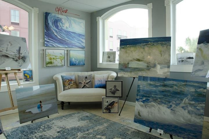 2nd Story Gallery And Studios-费尔南迪纳岛必去景点