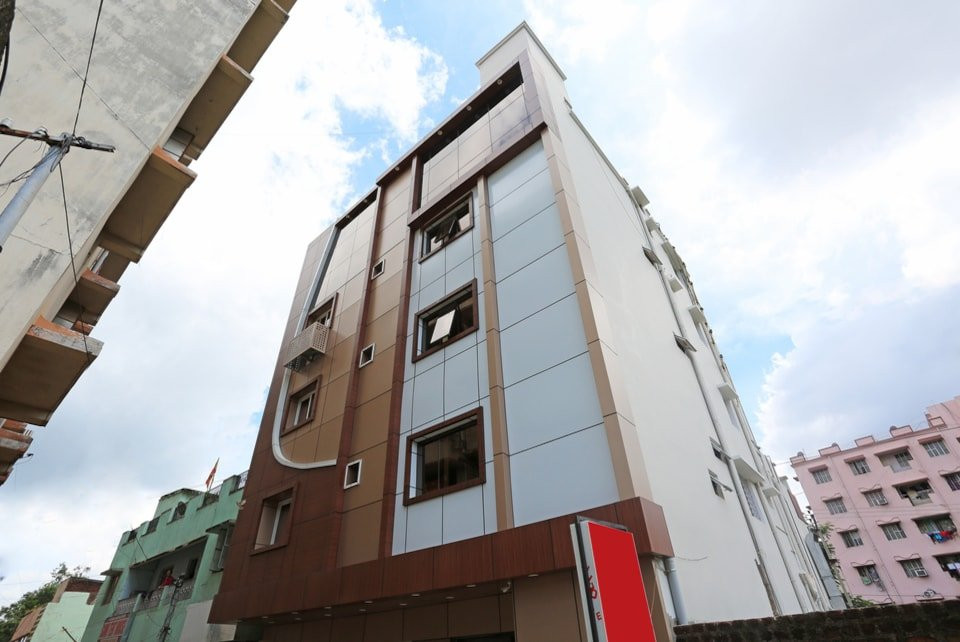 OYO 6709 Hotel L N International主图