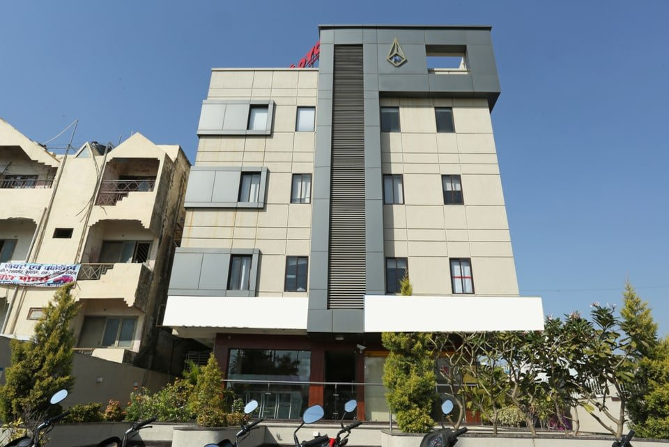 OYO 3774 Hotel Naman Palace主图