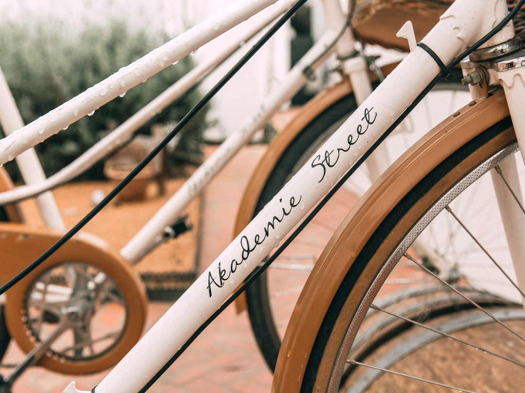 学院街精品酒店及宾馆主图