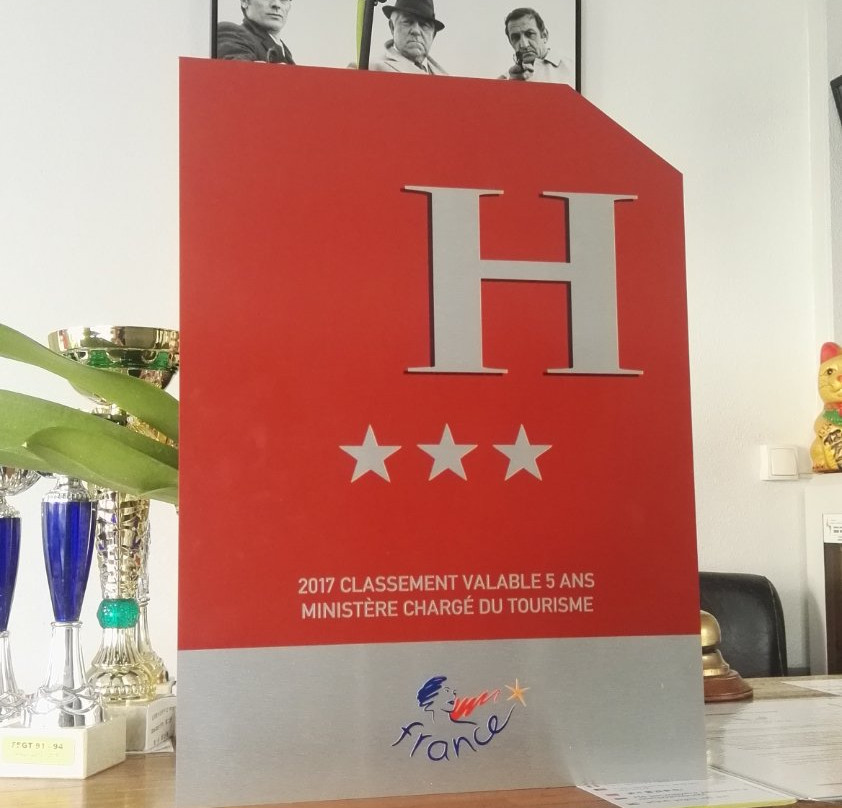 Hôtel Cinépole主图