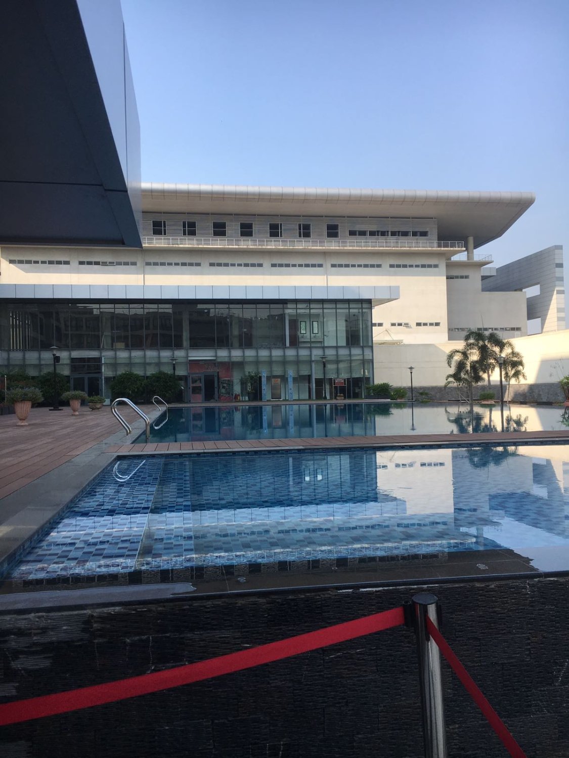 Becamex Hotel New City-泳池