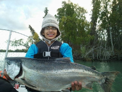 Kenai Wild Fishing-基奈必去景点