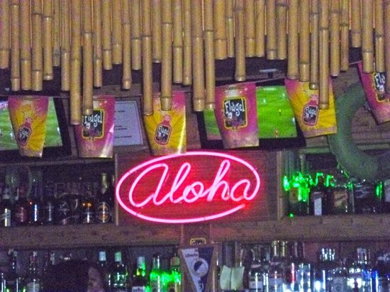 Aloha Cocktail Bar-Santa Susanna必去景点