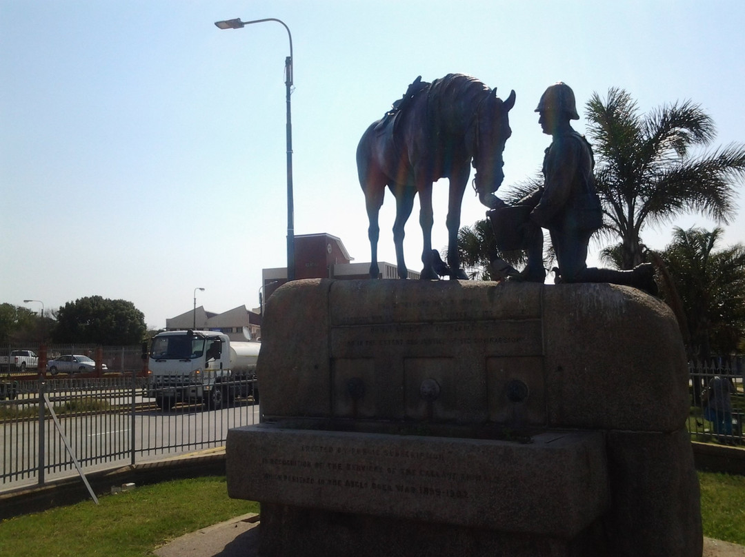 Horse Memorial景点图片