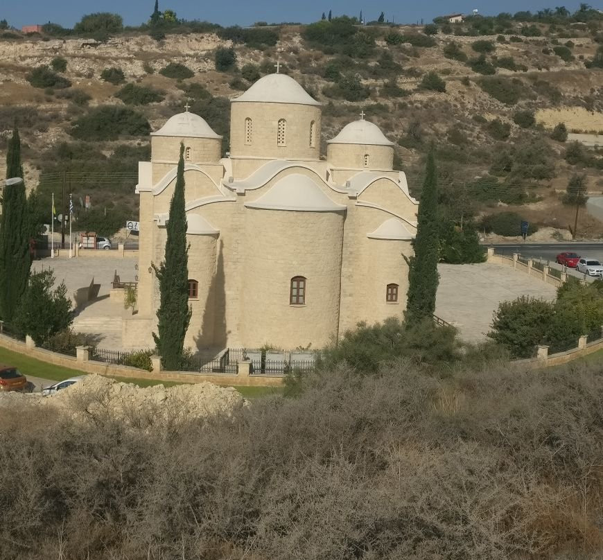 St. Anna Church-Agios Tychon必去景点