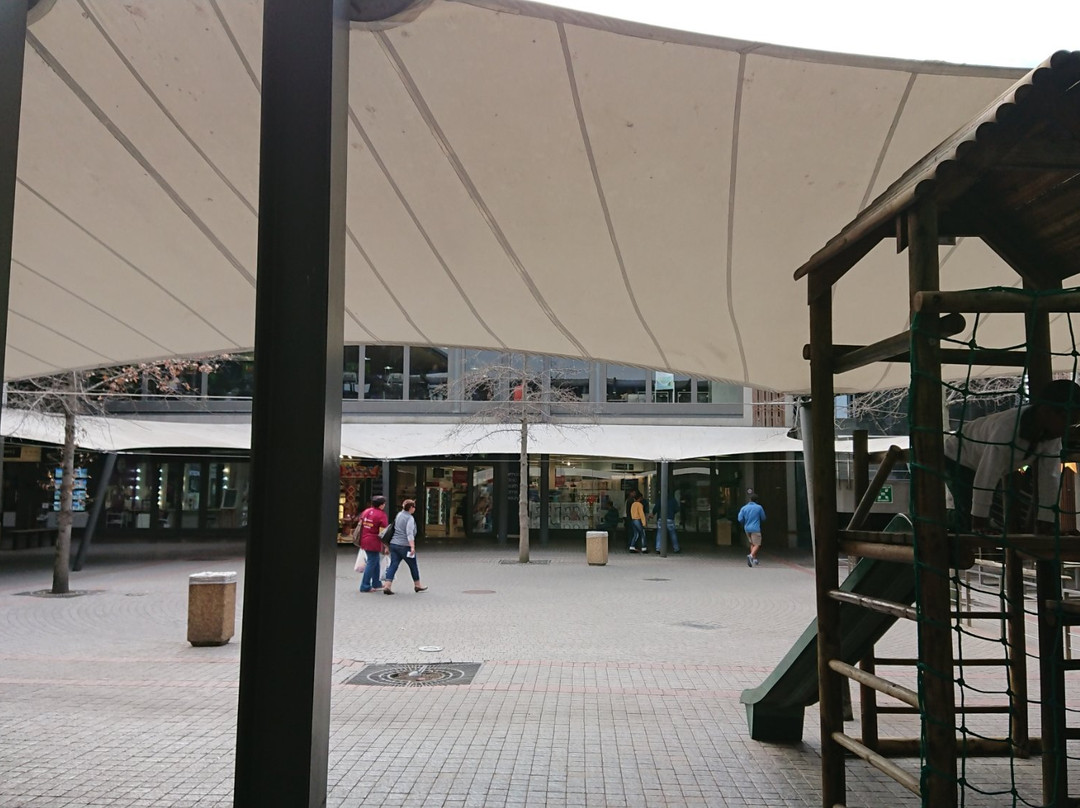 Ipic Shopping Centre Soneike-Kuils River必去景点