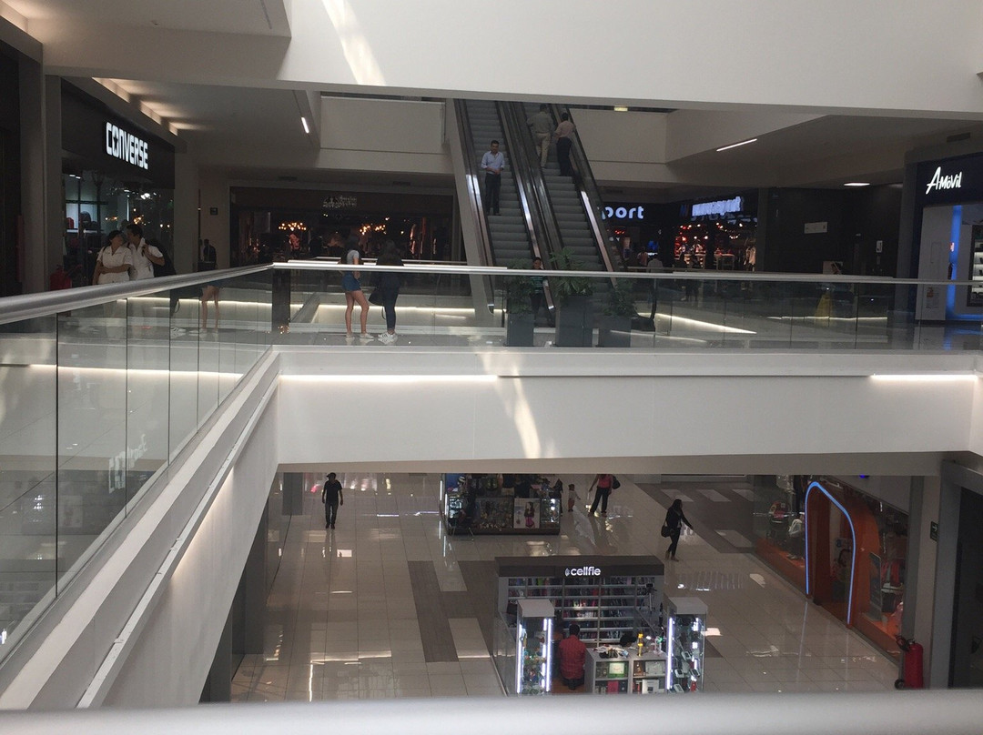Plaza Tlalne Fashion Mall景点图片