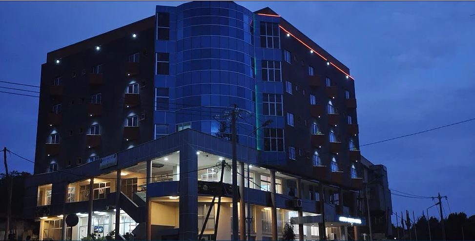 Awetu Grand Hotel主图